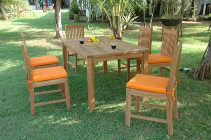 Montage Saratoga 7-Pieces Dining Set