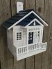 Welcome Home Cottage Birdhouse